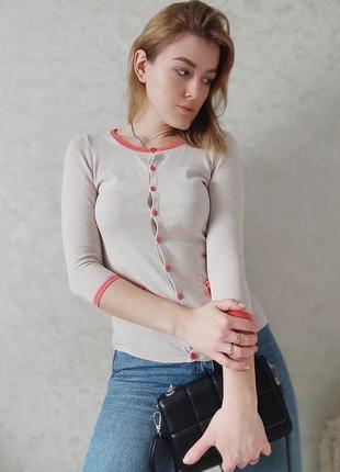 Базова кофтинка на гудзиках 🥰 підійде під любий образ🖤