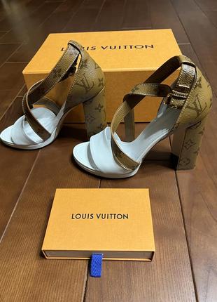 Босоножки louis vuitton