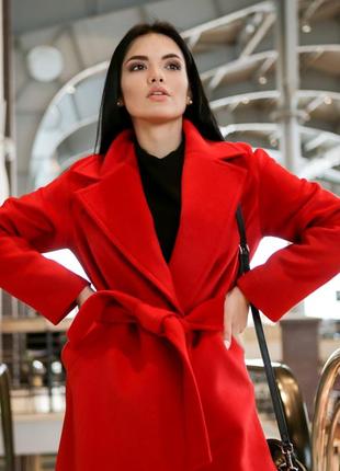 Красивое пальто женское демисезонное (весна - осень) цвет красный размеры 40-522 фото