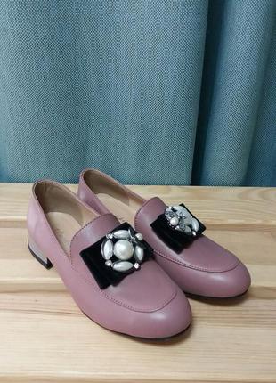 Шикарные туфли на низком ходу