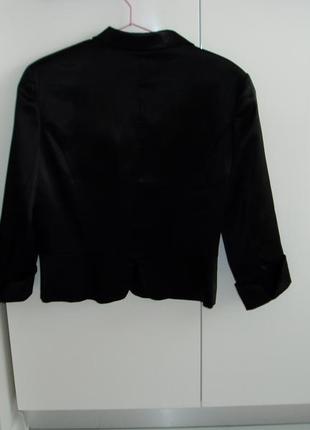Пиджак короткий с рукавом три четверти2 фото