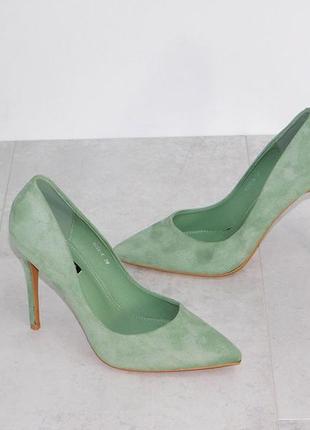 Лодочки оливкового цвета на шпильке классика туфли женские10 фото