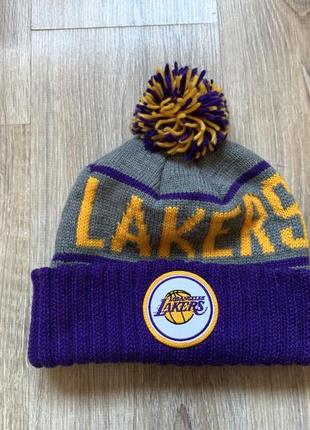 Мужская оригинальная коллекционная теплая шапка с помпоном mitchell & ness los angeles lakers