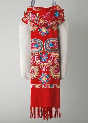 Кашемировый шарф женский красный с вышивкой нарядный 180*70 см2 фото