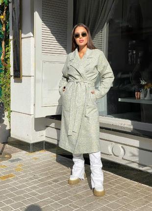 Тепле осіннє пальто жіноче букле