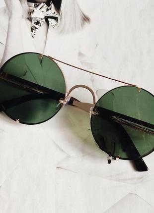 Круглые очки  с пружинами зеленый в золоте