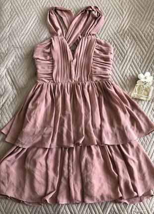 Чудове плаття на випускний, подружки нареченої