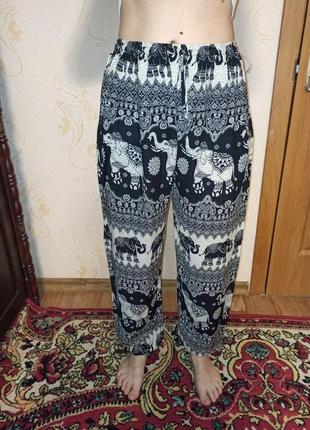 Штаны женские летние лёгкие bodyb ard размер 48-50