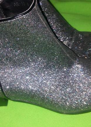 Черевики ботинки челсі