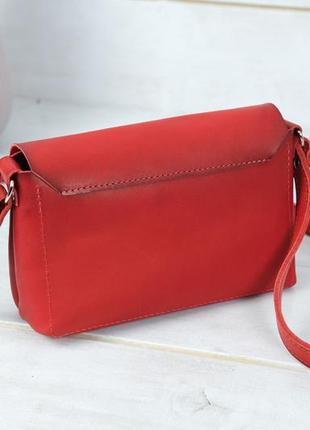 Женская кожаная сумочка через плечо, полу-матовая поверхность, средний размер, цвет красный5 фото