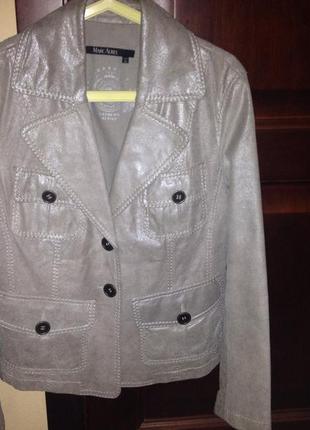 Кожаная куртка пиджак