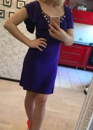 Красивое лиловое платье с кружевом и бисером размер 40/42