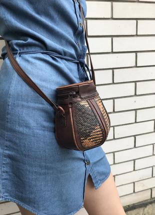 Кожаная,винтажная,комбинированная этно сумка-бочонок,кожа+соломка4 фото