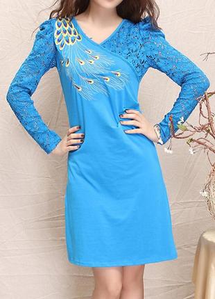 Синє плаття коротке з гіпюровим рукавом красиве
