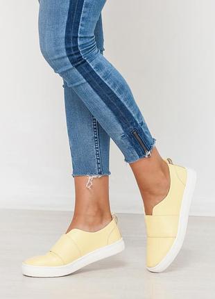 Жіночі сліпони з натуральної шкіри