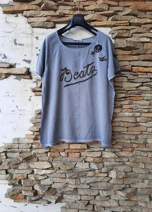 Стильний з написом, зіркою, ,птицею та іншим блузон великого розміру