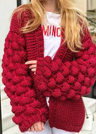 Жіночий в'язаний об'ємний кардиган кофта светр малинки,шишечки з товстої пряжі1 фото