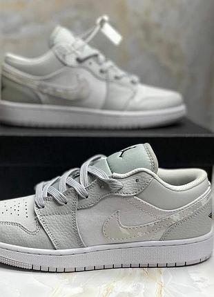 Женские кроссовки nike air jordan 1 36,37,38,39,40,41