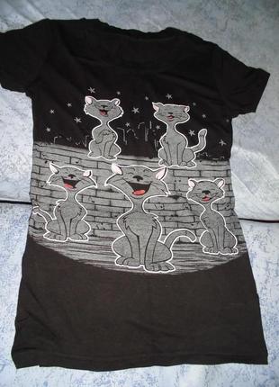 Красивая футболка