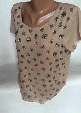 Красива блузка футболка