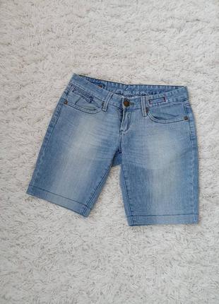 Джинсовые голубые шорты