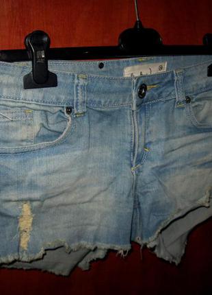 Шорты джинсовые рваные2 фото