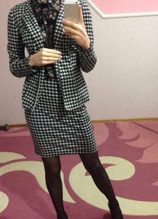 Костюм гусиная лапка