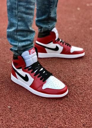 Кросівки air jordan retro 1 red кроссовки1 фото