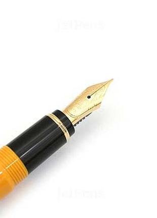 Pilot lucina fountain pen - yellow - fine nib перьевая ручка, желтая, тонкое перо3 фото