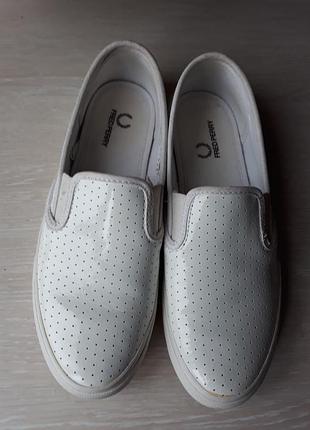Сліпони fred perry розмір 38