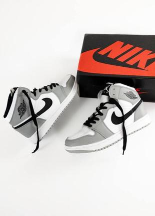 Кросівки преміум якості nike air jordan 1 retro mid light smoke grey , кроссовки кожа