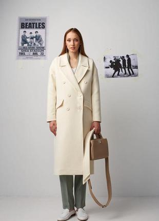 Красивое молочное длинное женское пальто из кашемира с карманами-клапаны xs, s, m