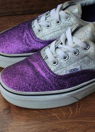 Стильные кеды vans