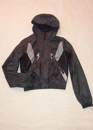 Модная куртка ветровка