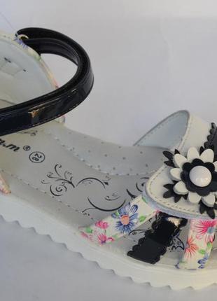 Нарядные босоножки для девочек том.м