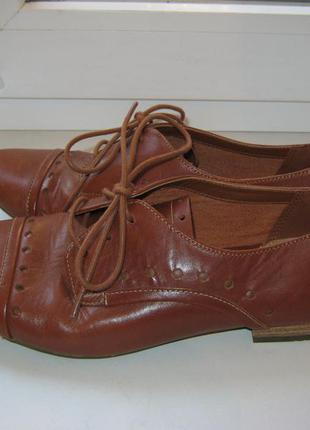 Туфли clarks, 100% натуральная кожа, размер 39,5  длина по стельке-26см4 фото