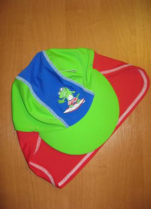 Кепка "mothercare" размер 6-8 лет. рост 128 см.