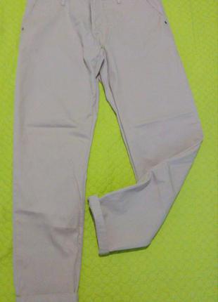 Бежевые катоновые брючки