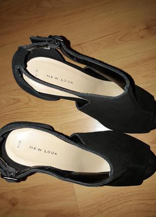 Замшевые босоножки туфли с открытым передом new look3 фото