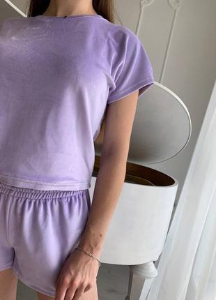 Женская плюшевая пижама футболка и шорты. велюровая пижамка