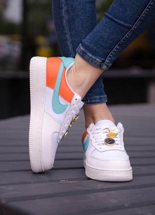 Кроссовки женские nike air force 1 low se white/orange найк2 фото