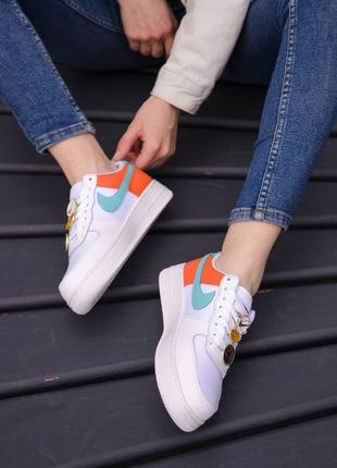 Кроссовки женские nike air force 1 low se white/orange найк5 фото