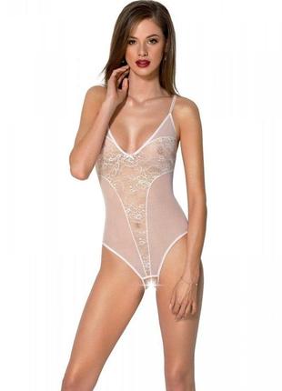 Боди passion ursula body white s/m, с ажурным декором и открытым шагом