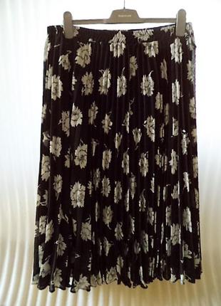 Шикарнейшая шифоновая юбка,очень при очень пышная profile королевская юбка1 фото