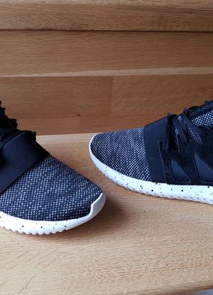 Жіночі кросівки adidas tubular viral1 фото