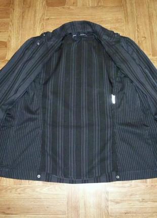 Легкая куртка-рубашка жакет blue les gopains на молнии черная,натуральная6 фото