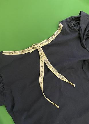 Футболка guess, размер xs-s