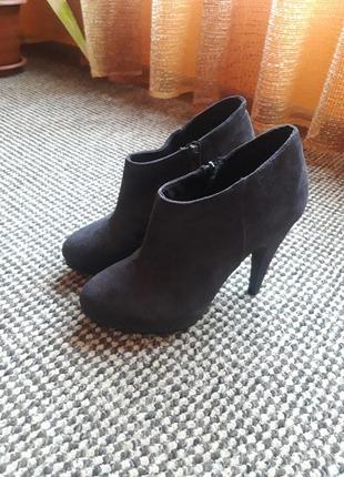 Туфлі h&m