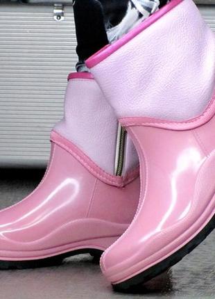 Жіночі гумові чоботи короткі з утеплювачем пудра5 фото
