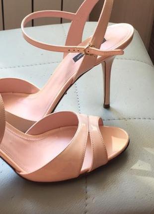 Босоножки dolce&gabbana в идеальном состоянии